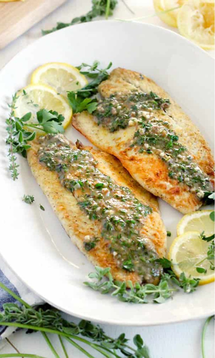 pan-fried-sea-bass-with-lemon-garlic-herb-sauce-square